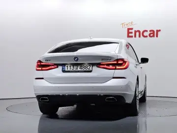 2022 BMW 6 серии с пробегом 77 889 км