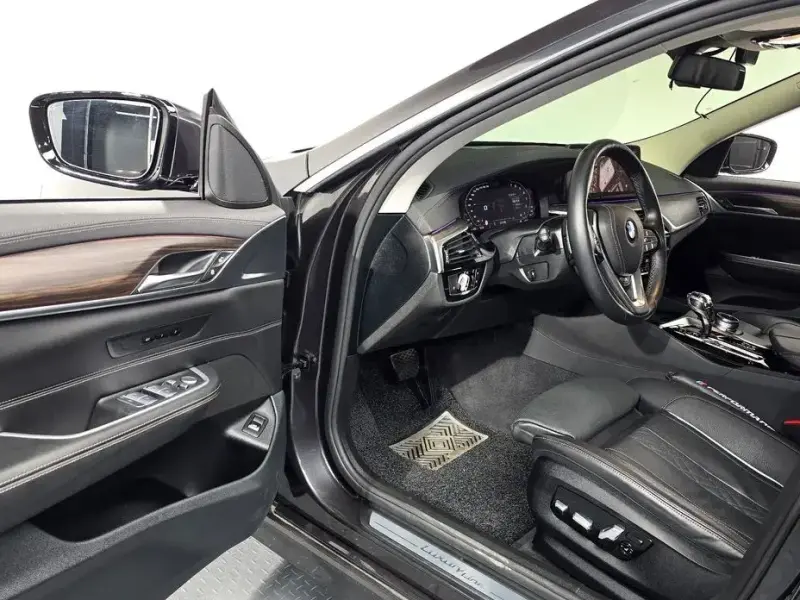 2022 BMW 6 серии с пробегом 26 568 км
