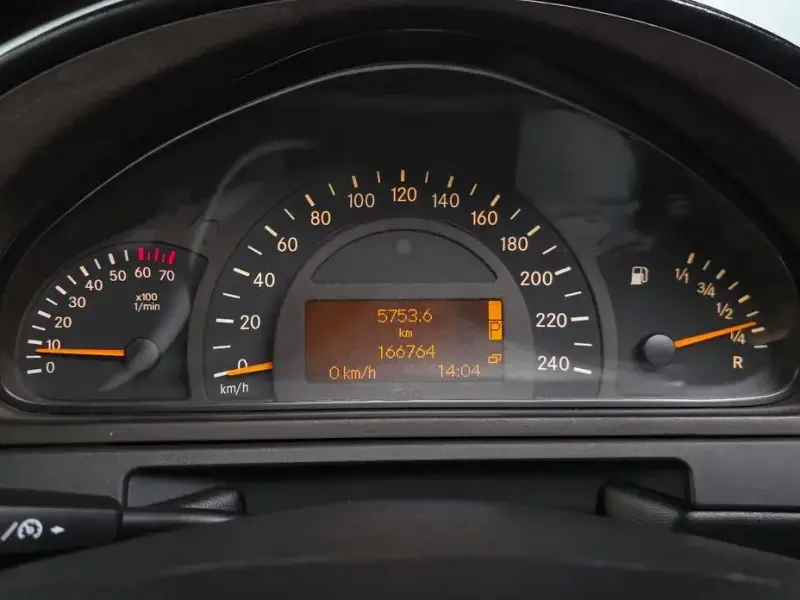 2001 Mercedes-Benz G-Класс с пробегом 166 764 км
