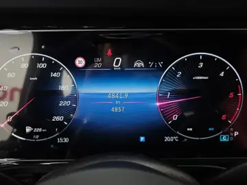 2025 Mercedes-Benz G-Класс с пробегом 4 857 км