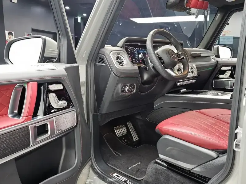 2025 Mercedes-Benz G-Класс с пробегом 4 857 км