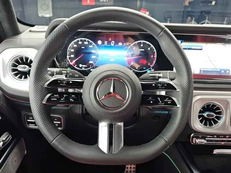 2025 Mercedes-Benz G-Класс с пробегом 4 857 км