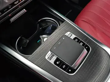 2025 Mercedes-Benz G-Класс с пробегом 4 857 км