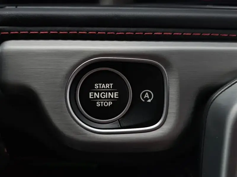 2025 Mercedes-Benz G-Класс с пробегом 4 857 км