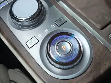 2023 Genesis G80 с пробегом 35 838 км