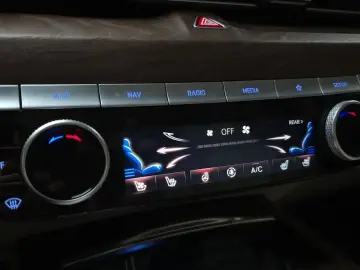 2023 Genesis G80 с пробегом 35 838 км