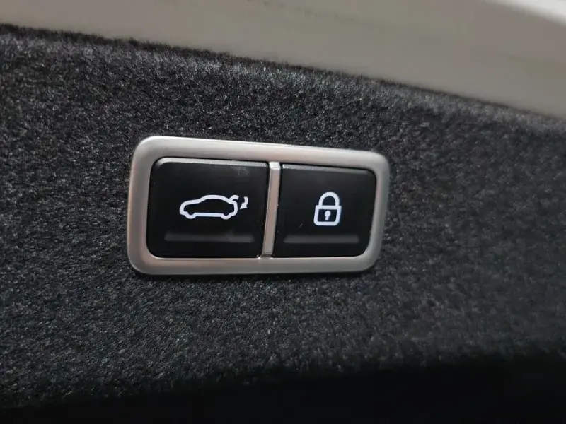 2023 Genesis G80 с пробегом 35 838 км