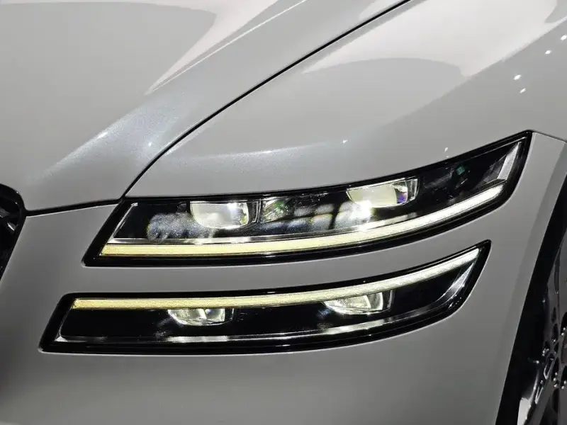2023 Genesis G80 с пробегом 35 838 км