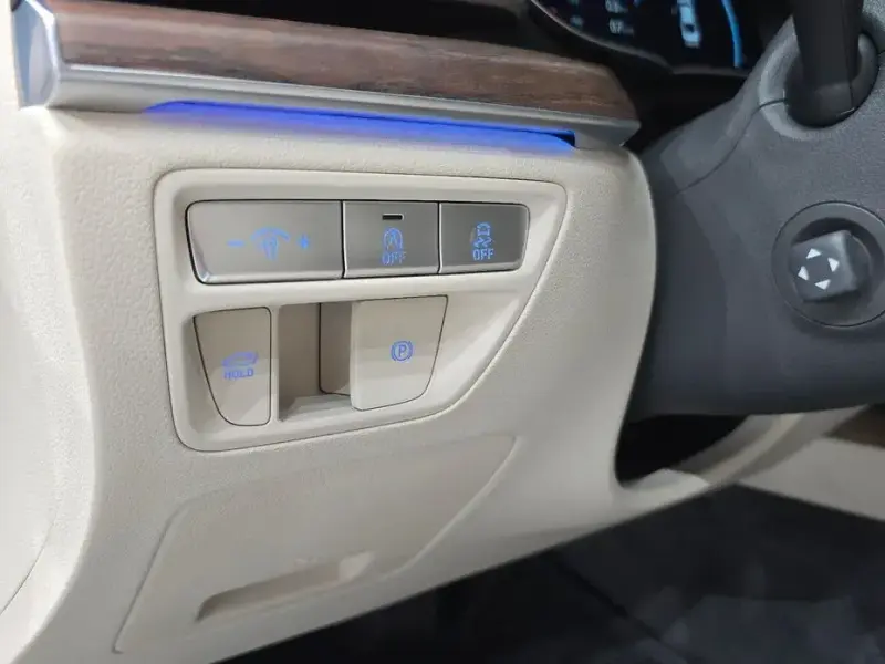 2023 Genesis G80 с пробегом 35 838 км