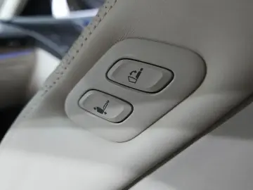 2023 Genesis G80 с пробегом 35 838 км