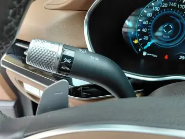2023 Genesis G80 с пробегом 78 548 км
