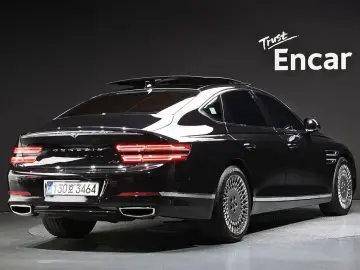 2023 Genesis G80 с пробегом 47 330 км