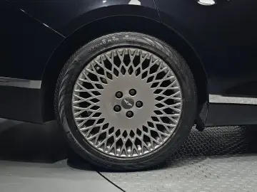 2023 Genesis G80 с пробегом 47 330 км