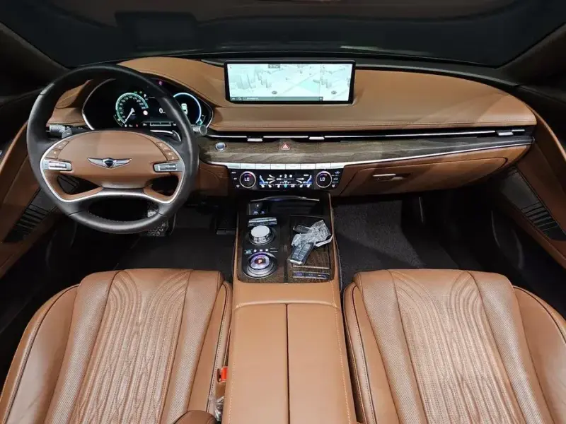 2023 Genesis G80 с пробегом 47 330 км