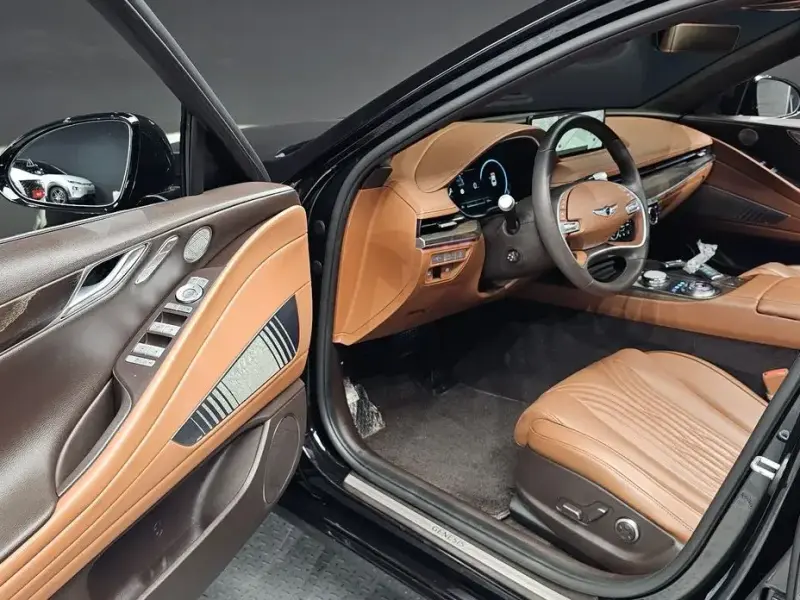 2023 Genesis G80 с пробегом 47 330 км