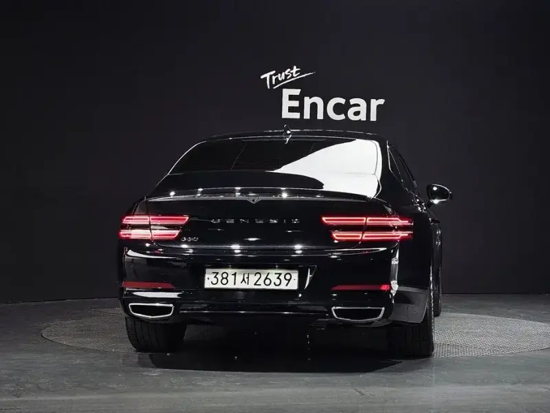 2023 Genesis G80 с пробегом 50 235 км