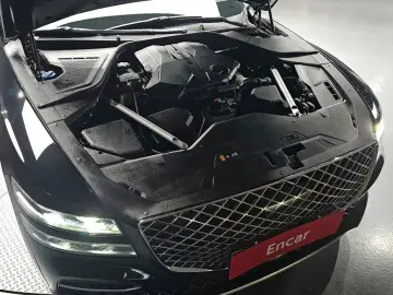 2023 Genesis G80 с пробегом 50 235 км