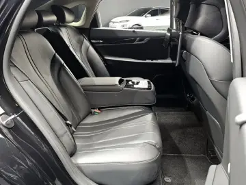 2023 Genesis G80 с пробегом 50 235 км