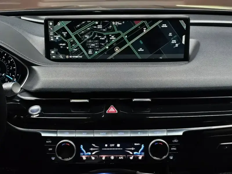 2023 Genesis G80 с пробегом 50 235 км