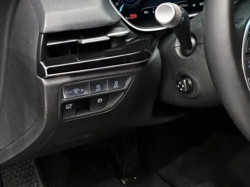 2023 Genesis G80 с пробегом 50 235 км