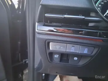 2023 Genesis G80 с пробегом 61 507 км