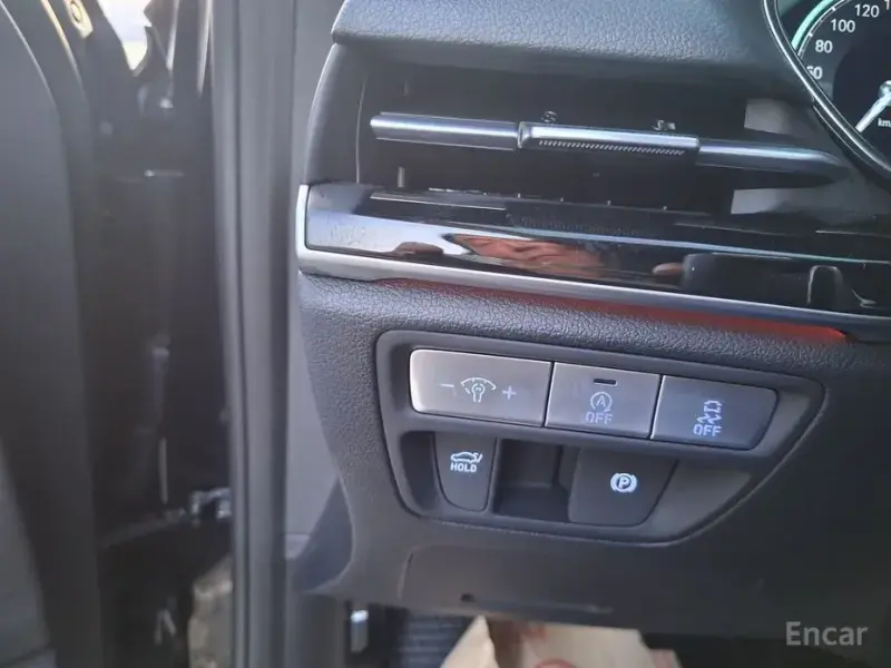2023 Genesis G80 с пробегом 61 507 км