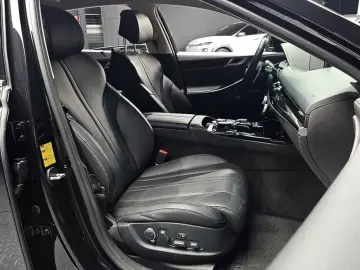2023 Genesis G80 с пробегом 50 235 км