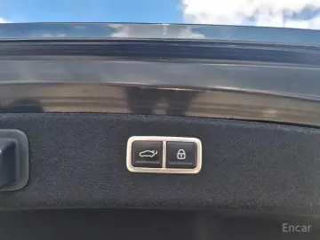 2023 Genesis G80 с пробегом 61 507 км