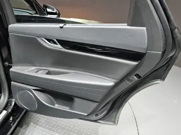 2023 Genesis G80 с пробегом 50 235 км