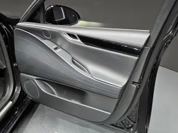2023 Genesis G80 с пробегом 50 235 км