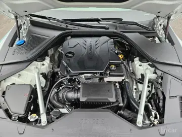 2023 Genesis G80 с пробегом 41 715 км
