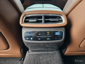 2023 Genesis G80 с пробегом 41 715 км