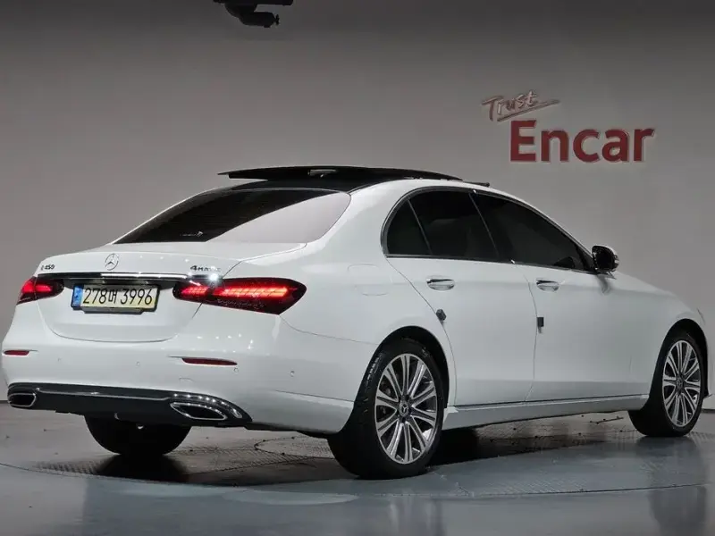 2022 Mercedes-Benz E-Класс с пробегом 62 343 км