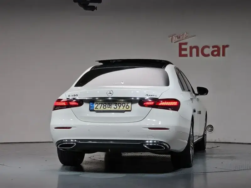 2022 Mercedes-Benz E-Класс с пробегом 62 343 км