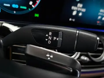 2022 Mercedes-Benz E-Класс с пробегом 62 343 км