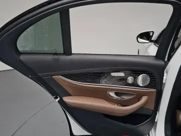 2022 Mercedes-Benz E-Класс с пробегом 62 343 км