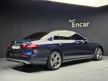 2022 Mercedes-Benz E-Класс с пробегом 35 191 км