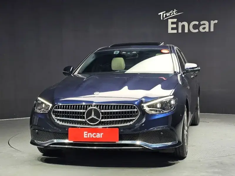 2022 Mercedes-Benz E-Класс с пробегом 35 191 км