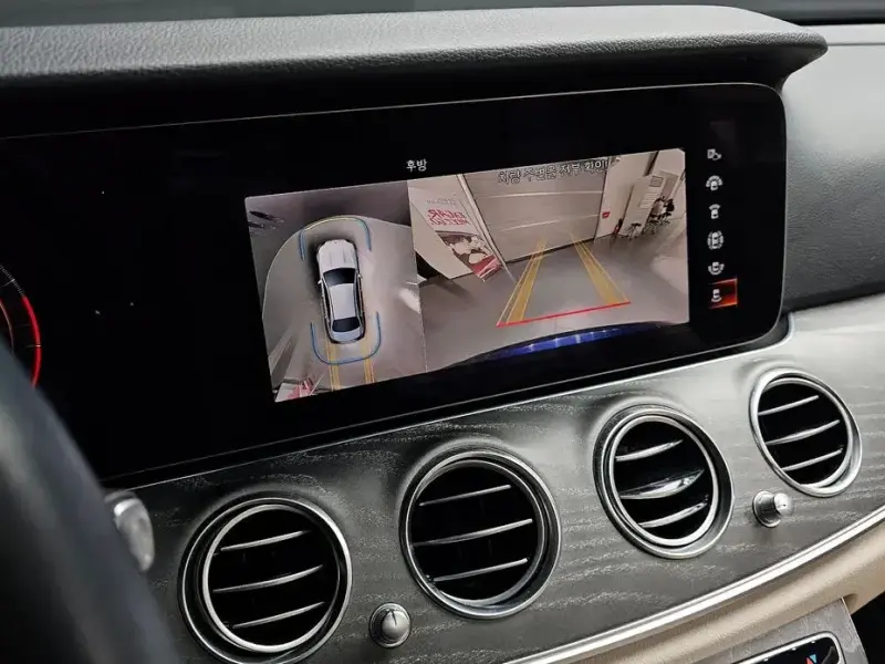 2022 Mercedes-Benz E-Класс с пробегом 35 191 км