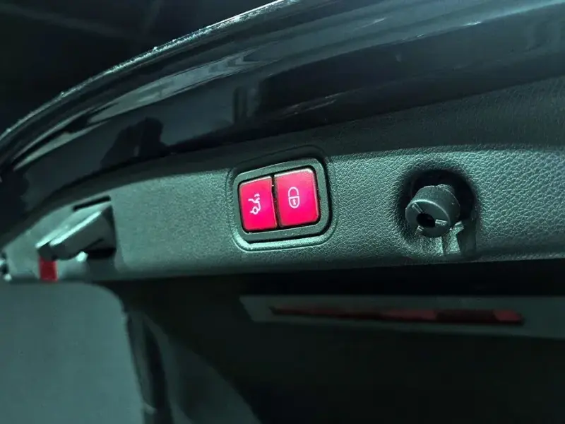 2022 Mercedes-Benz E-Класс с пробегом 35 191 км