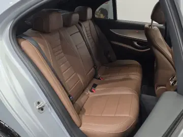2021 Mercedes-Benz E-Класс с пробегом 22 761 км
