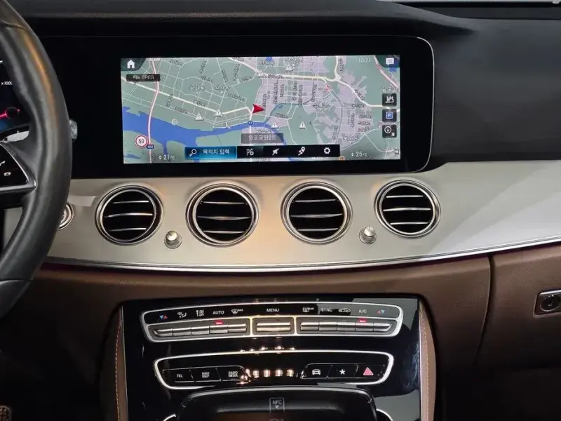 2021 Mercedes-Benz E-Класс с пробегом 22 761 км