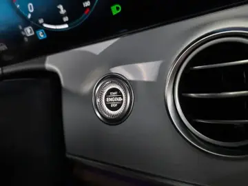 2021 Mercedes-Benz E-Класс с пробегом 22 761 км