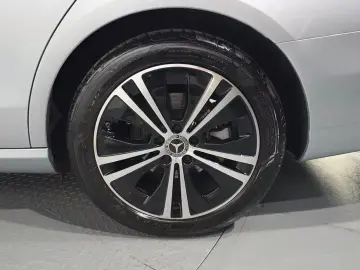 2021 Mercedes-Benz E-Класс с пробегом 22 761 км