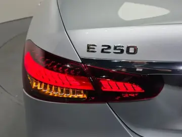 2021 Mercedes-Benz E-Класс с пробегом 22 761 км