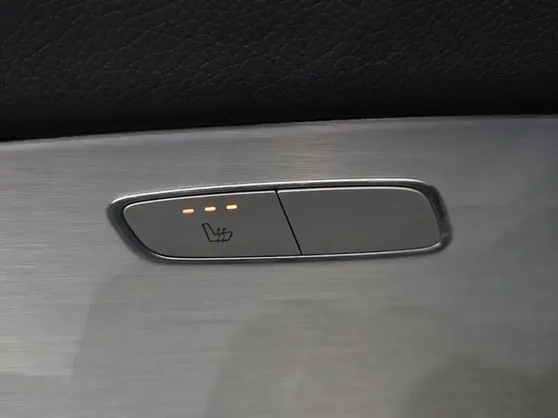 2021 Mercedes-Benz E-Класс с пробегом 22 761 км