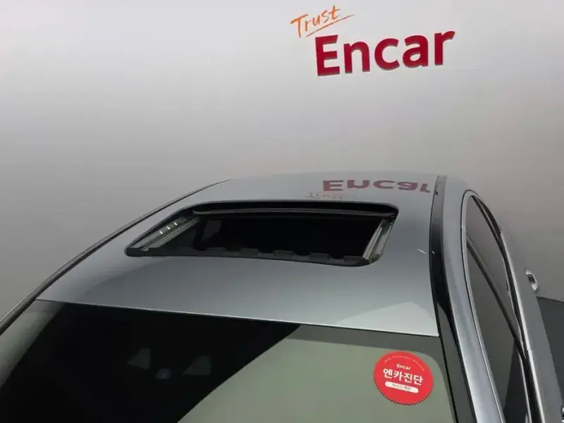 2021 Mercedes-Benz E-Класс с пробегом 22 761 км