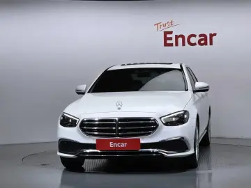 2022 Mercedes-Benz E-Класс с пробегом 63 542 км