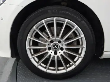 2022 Mercedes-Benz E-Класс с пробегом 63 542 км