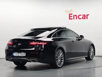 2021 Mercedes-Benz E-Класс с пробегом 15 182 км